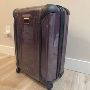 Tumi Vapor 22” Continental Carry-On Hardcase Spinner Luggage Purple & Gold $725